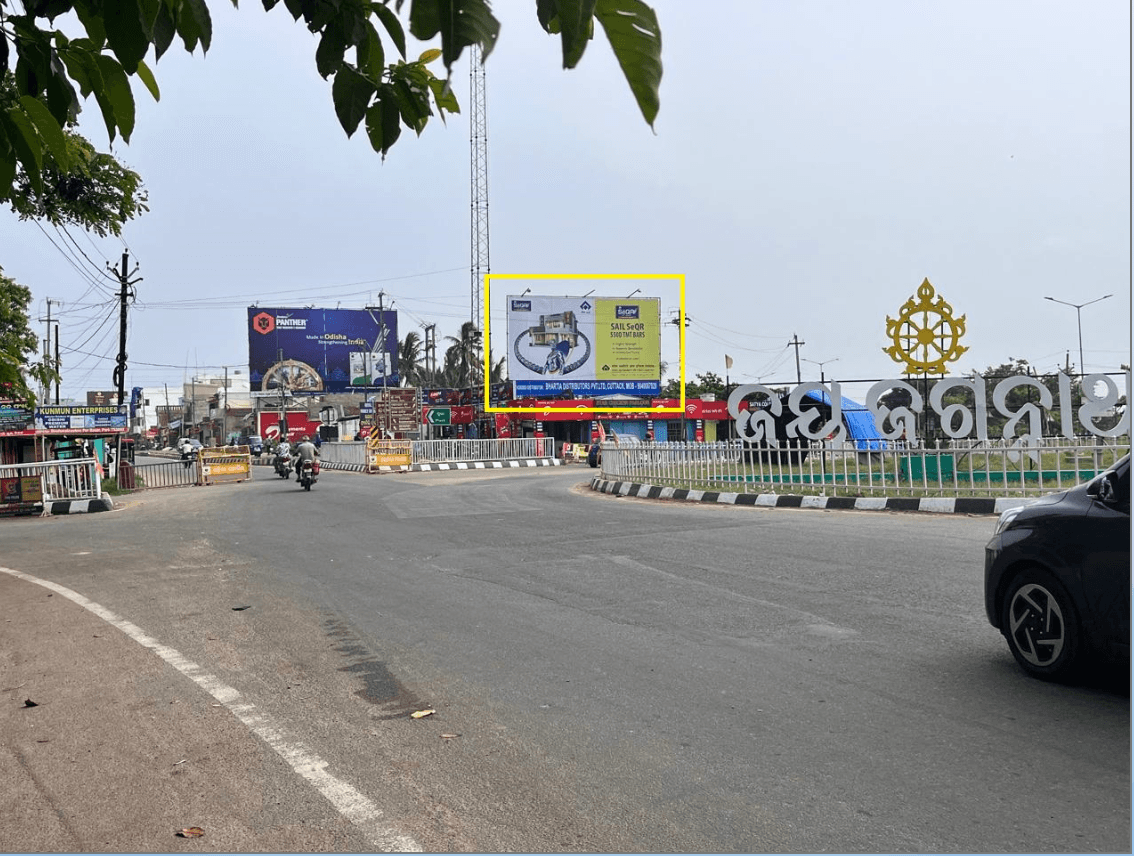 HAREKRISHNAPUR SQUARE PURI TOWN ENTRY 40X25 FL