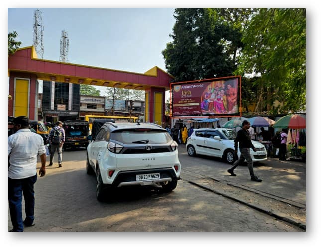 JHARSUGUDA RAILWAY STATION EXIT , SIZE- 20’X10’ (NL)